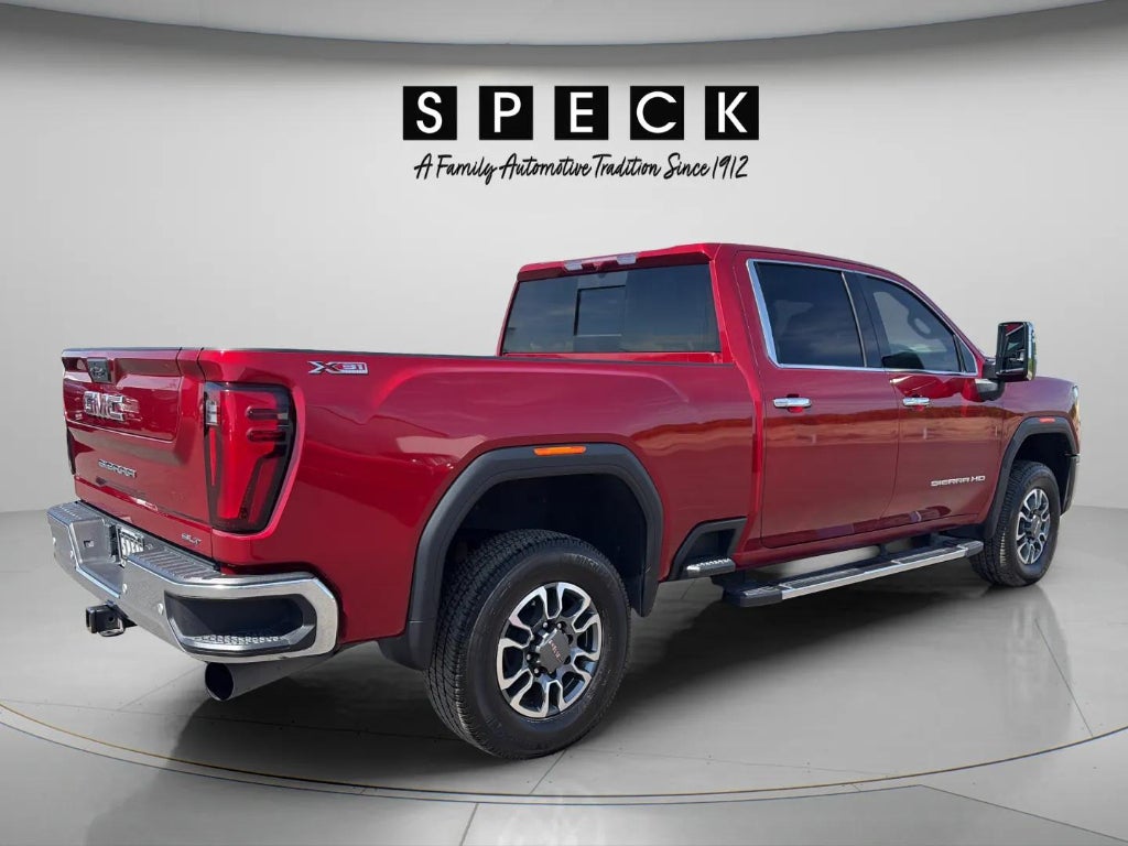 2024 GMC Sierra SLT