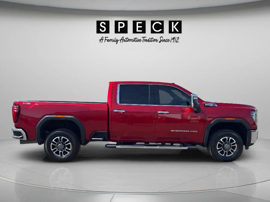 2024 GMC Sierra SLT