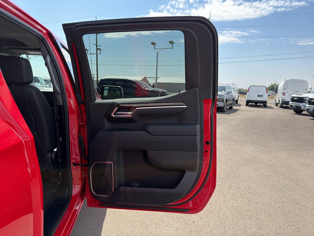 2025 GMC Sierra Elevation