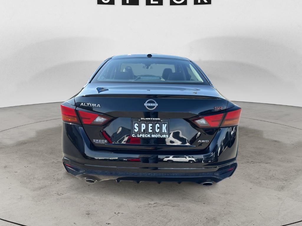 2025 Nissan Altima SR