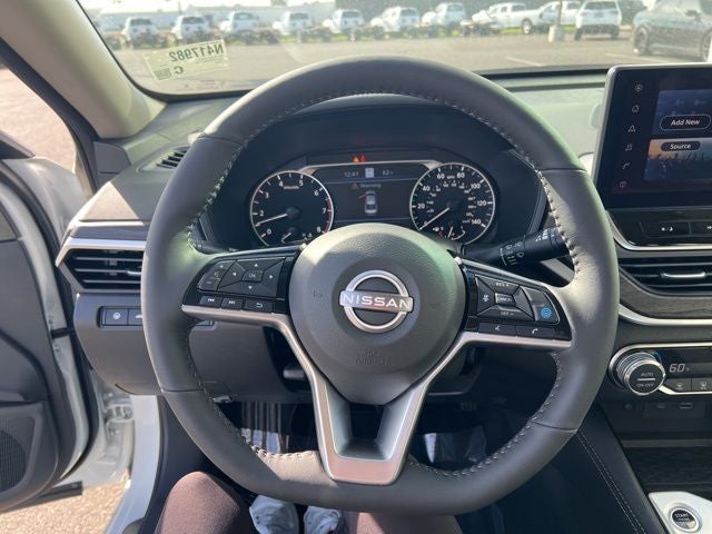 2025 Nissan Altima SL