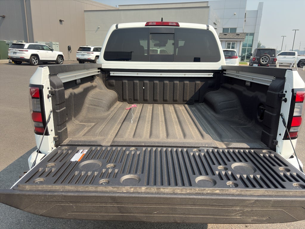 2026 Nissan Frontier Crew Cab SV