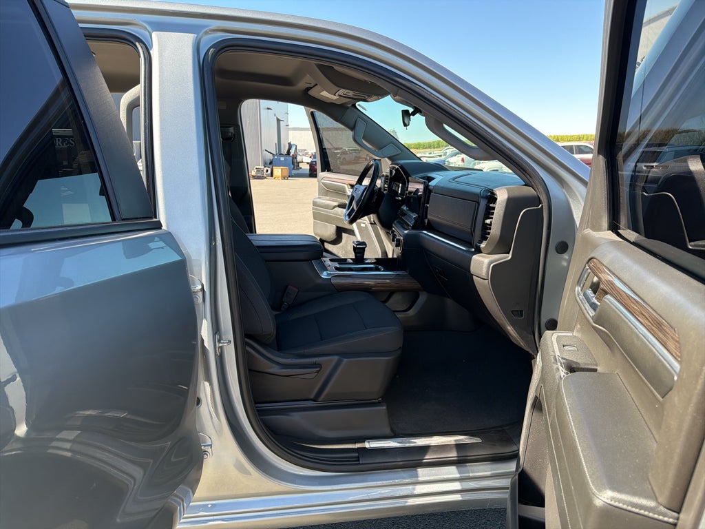 2024 Chevrolet Silverado LT Trail Boss