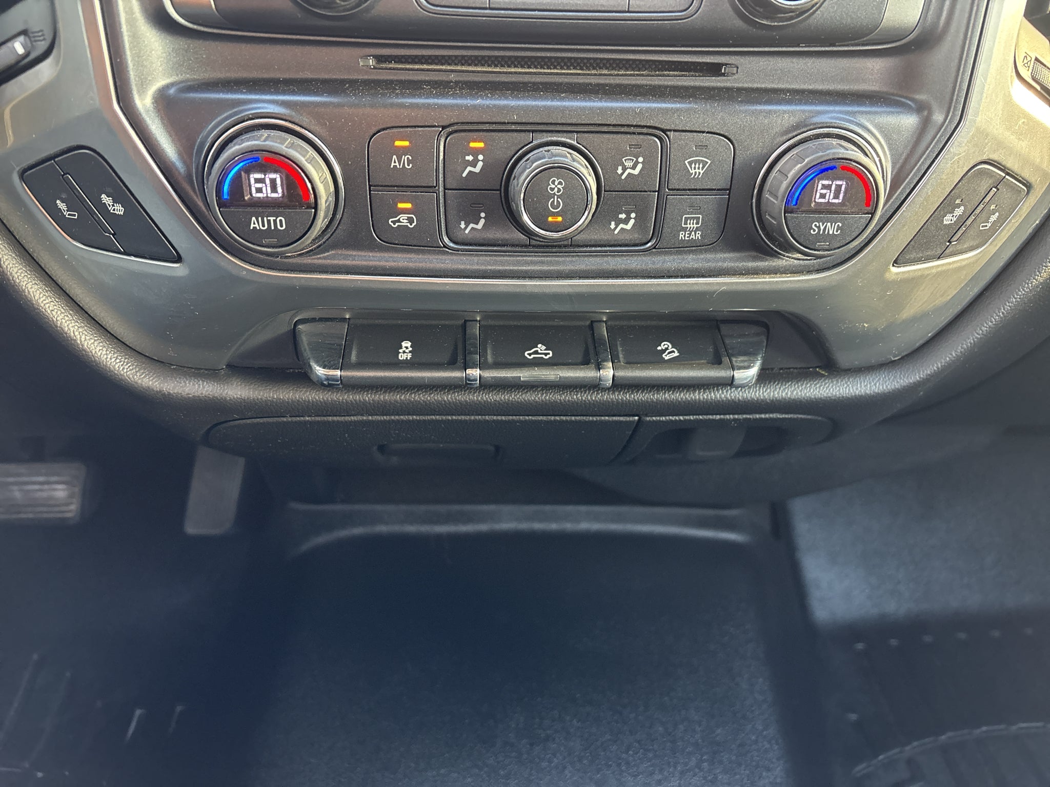 2017 Chevrolet Silverado LT