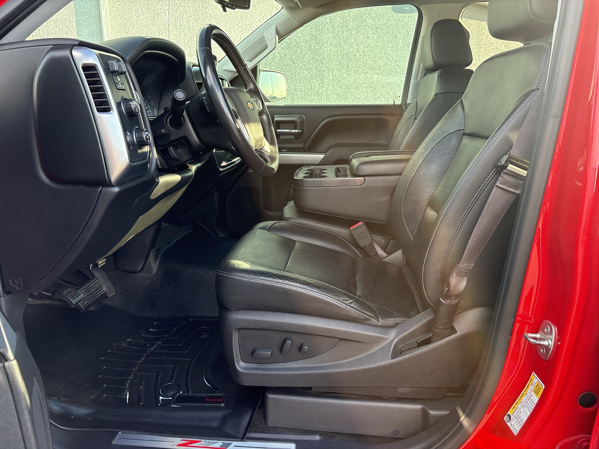 2017 Chevrolet Silverado LT