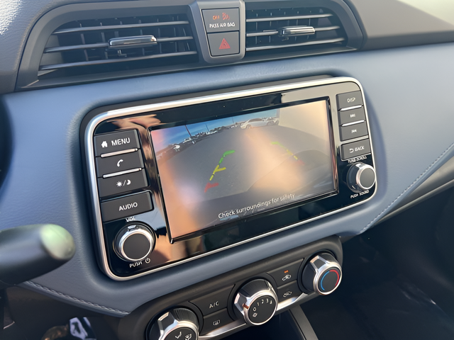 2025 Nissan Versa SV