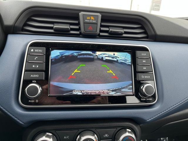 2025 Nissan Versa SV