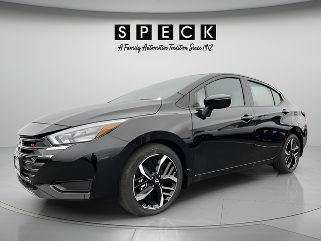 2025 Nissan Versa SR