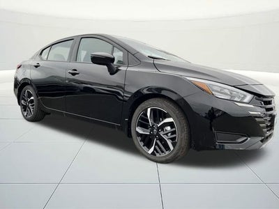2025 Nissan Versa SR