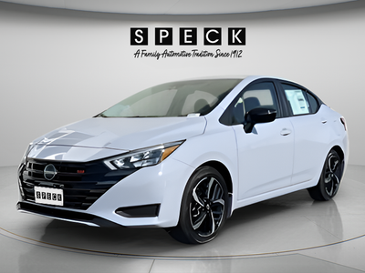 2025 Nissan Versa SR