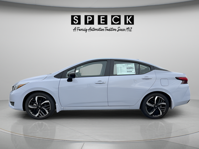 2025 Nissan Versa SR