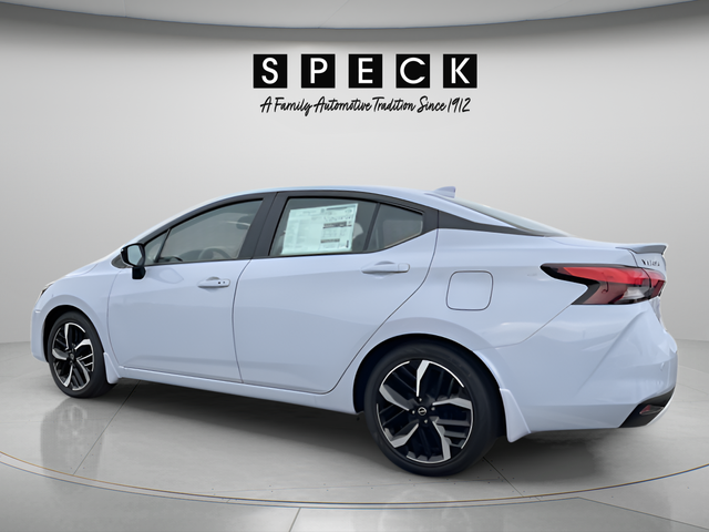 2025 Nissan Versa SR