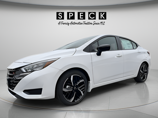 2025 Nissan Versa SR