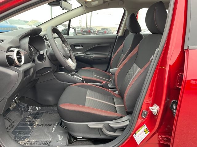 2025 Nissan Versa SR