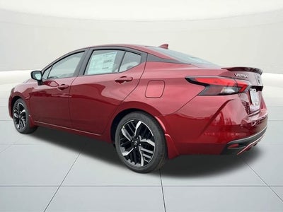 2025 Nissan Versa SR