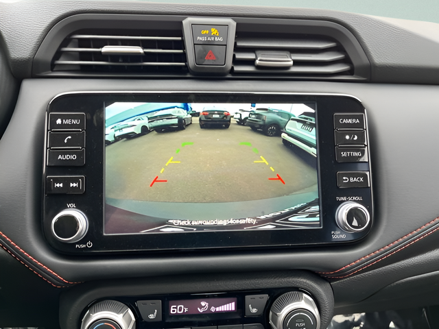 2025 Nissan Versa SR