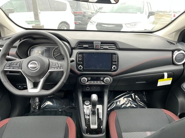 2025 Nissan Versa SR