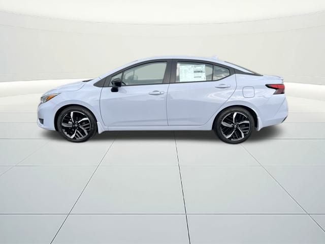 2025 Nissan Versa SR