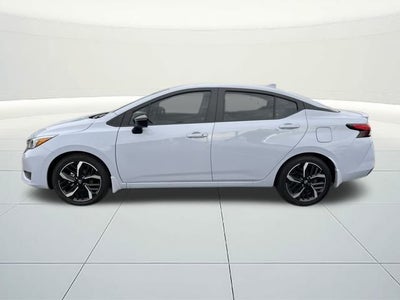 2025 Nissan Versa SR