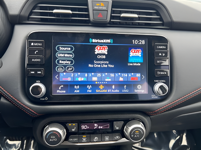 2025 Nissan Versa SR