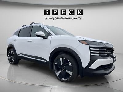 2025 Nissan Kicks SR