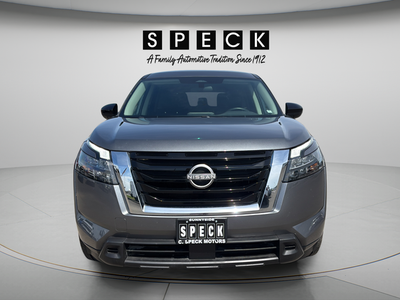2024 Nissan Pathfinder S