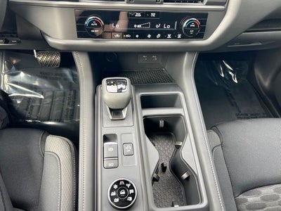 2025 Nissan Pathfinder S