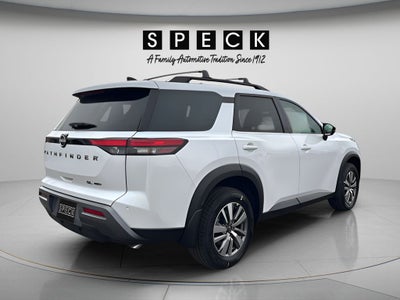 2026 Nissan Pathfinder SL