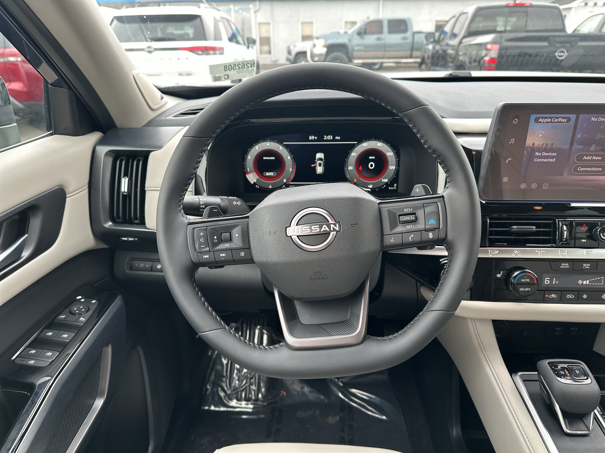 2026 Nissan Pathfinder SL