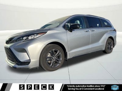 2024 Toyota Sienna XSE 8 Passenger