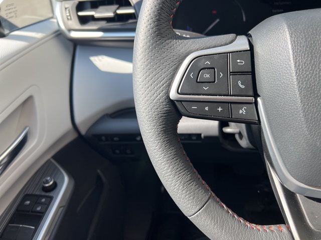 2024 Toyota Sienna XSE 8 Passenger