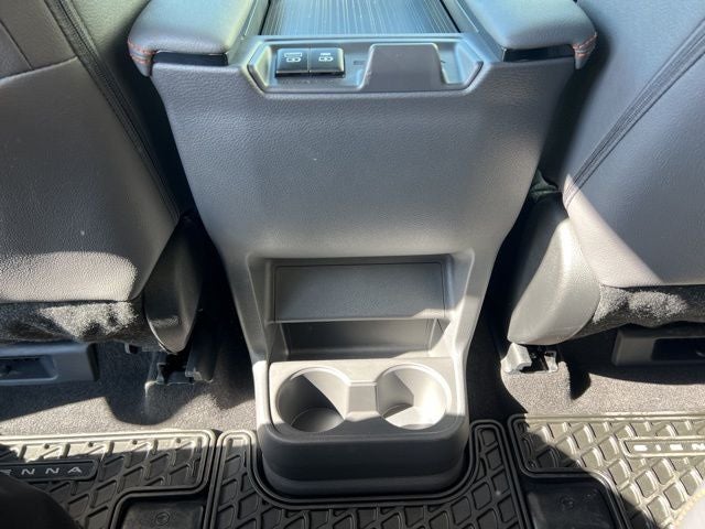 2024 Toyota Sienna XSE 8 Passenger