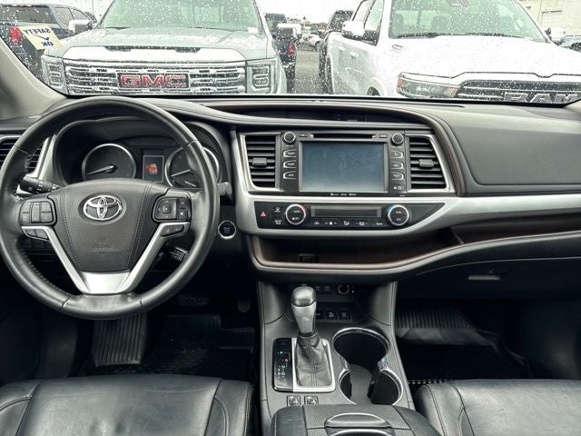2018 Toyota Highlander SE