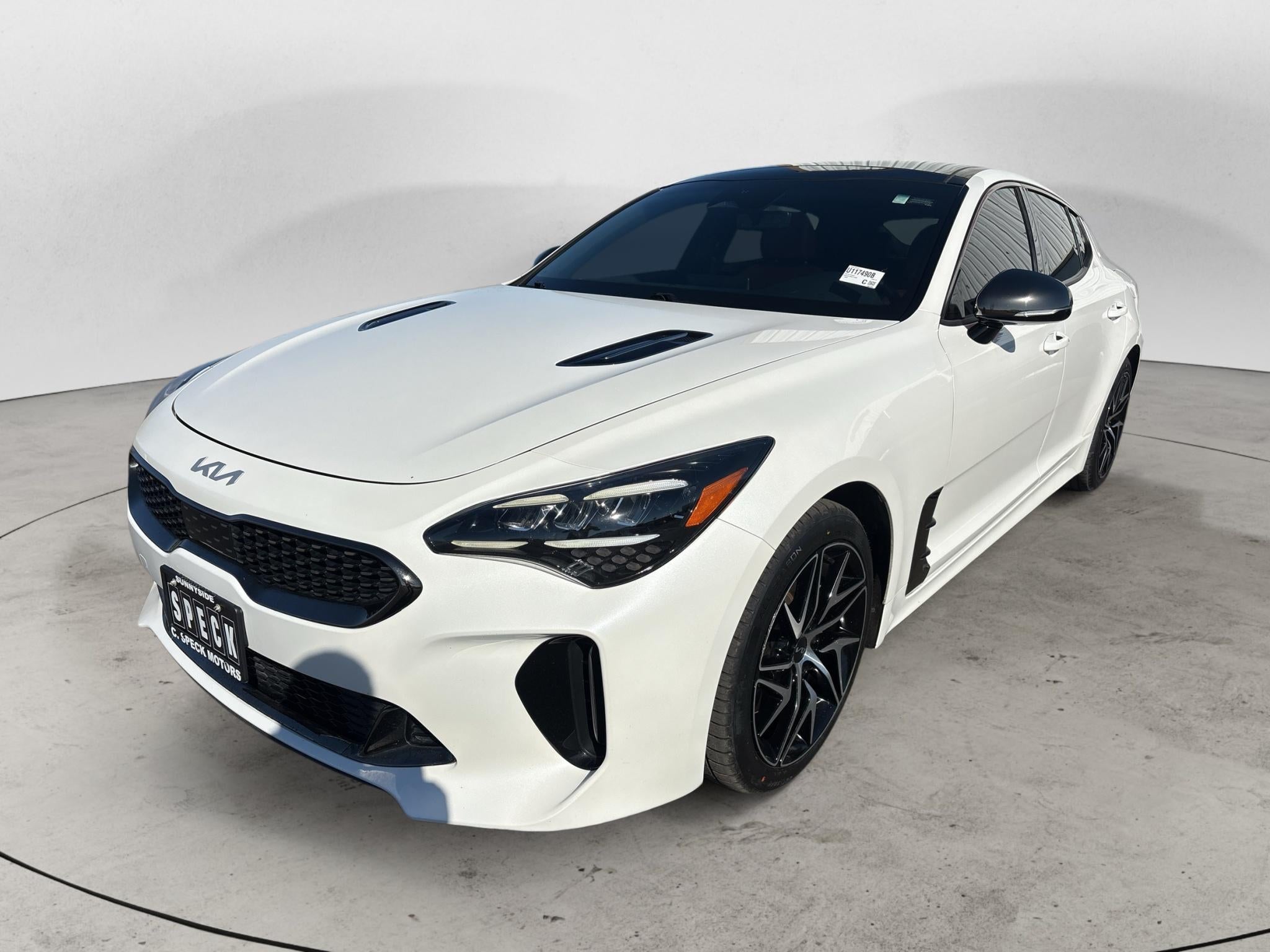 2022 Kia Stinger GT-Line