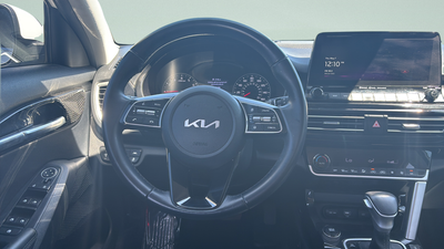 2023 Kia Seltos EX
