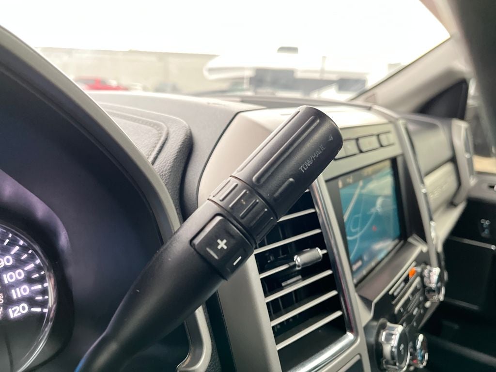 2017 Ford F-350SD Platinum