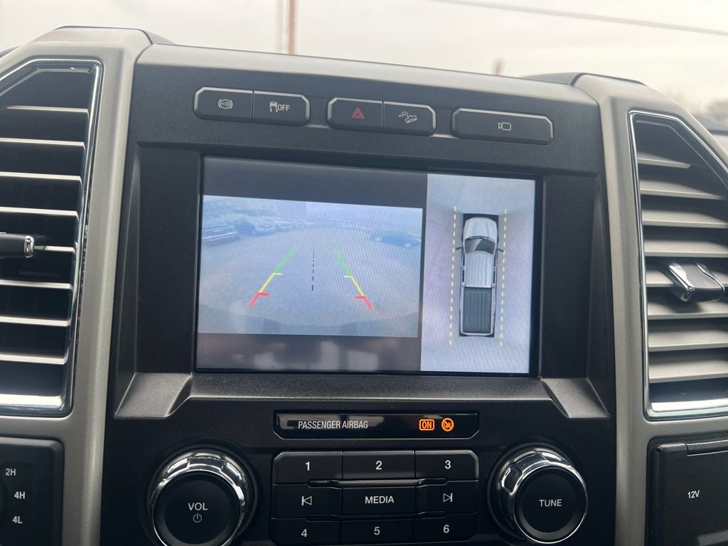 2017 Ford F-350SD Lariat