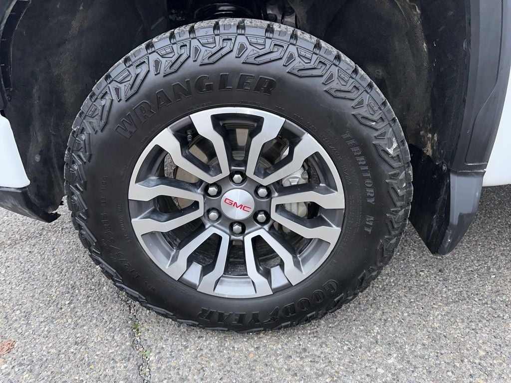 2023 GMC Sierra 1500 AT4